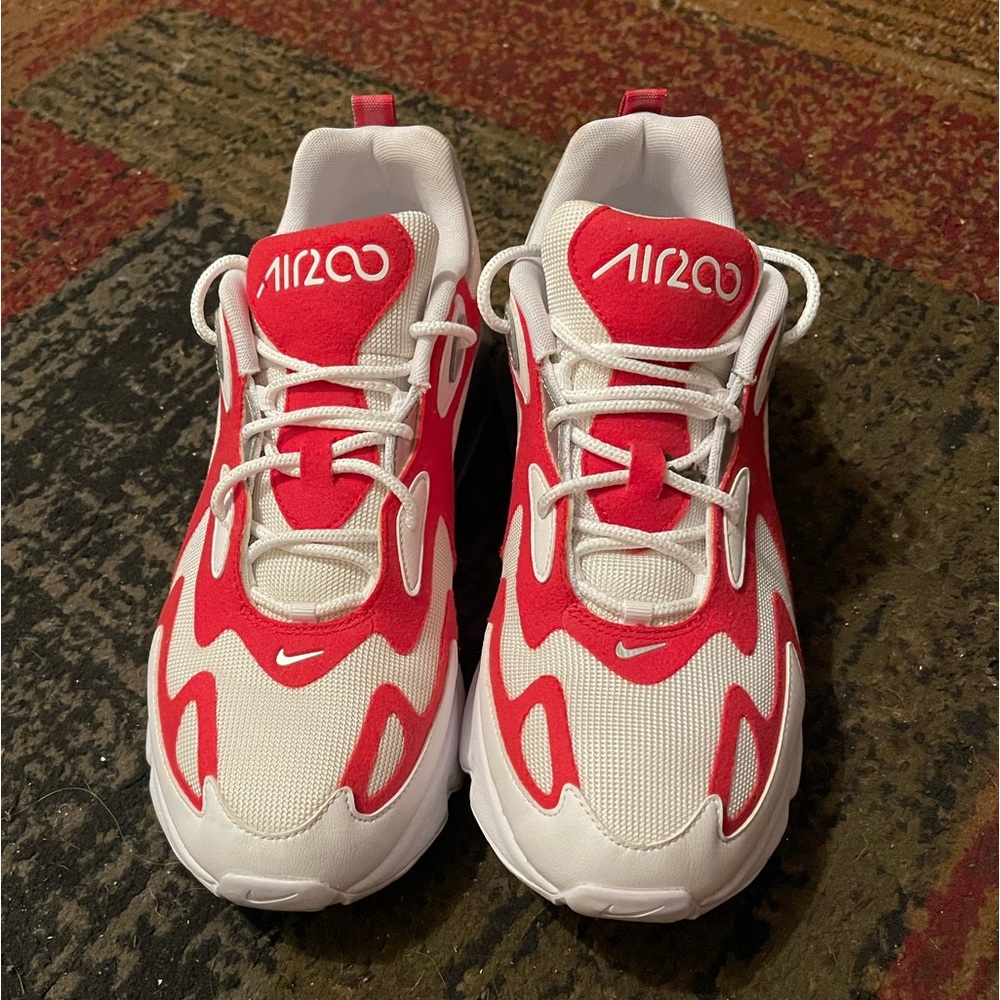 Nike Air Max 200 “University Red”Mens Size 11.5 US 10.5UK 45.5EUR SKU#AQ2568-100